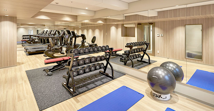 FITNESS ROOM